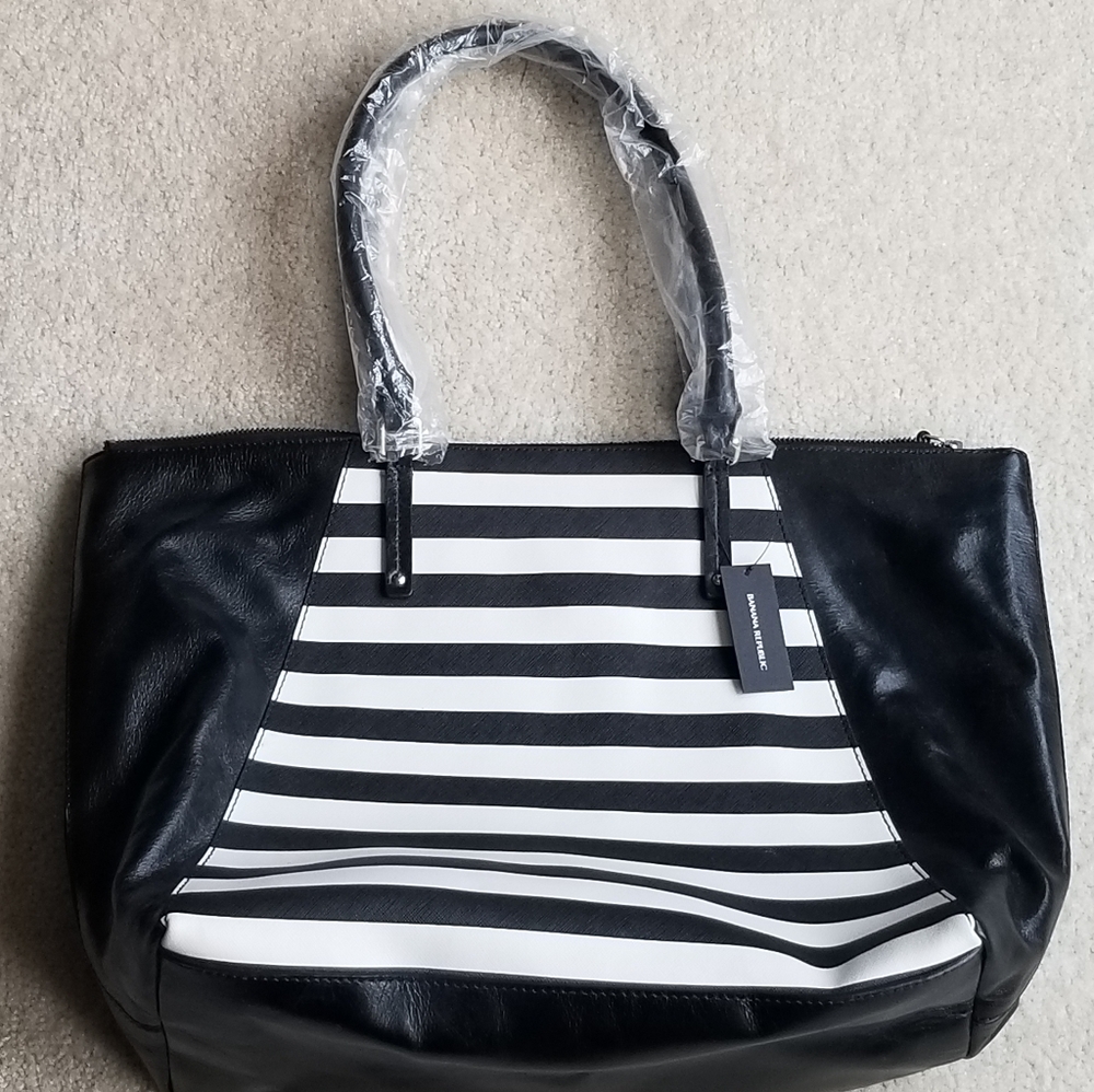 Banana Republic bag NWT